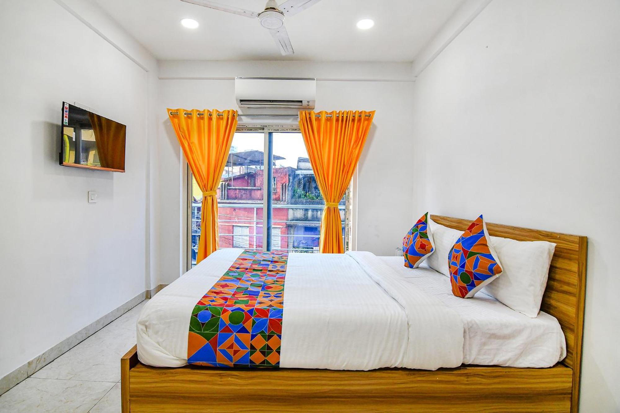 Fabhotel Grand Hazra Inn - Nr Ballygunge Station